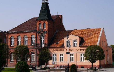 Muzeum Ziemi Pałuckiej Main Building