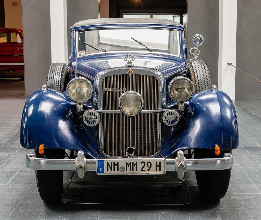 Maybach SW 38 Cabriolet (SchwingachsWagen), 1938: Maybach Car Museum | Museum für historische Maybach-Fahrzeuge, Neumarkt, Germany [2018]