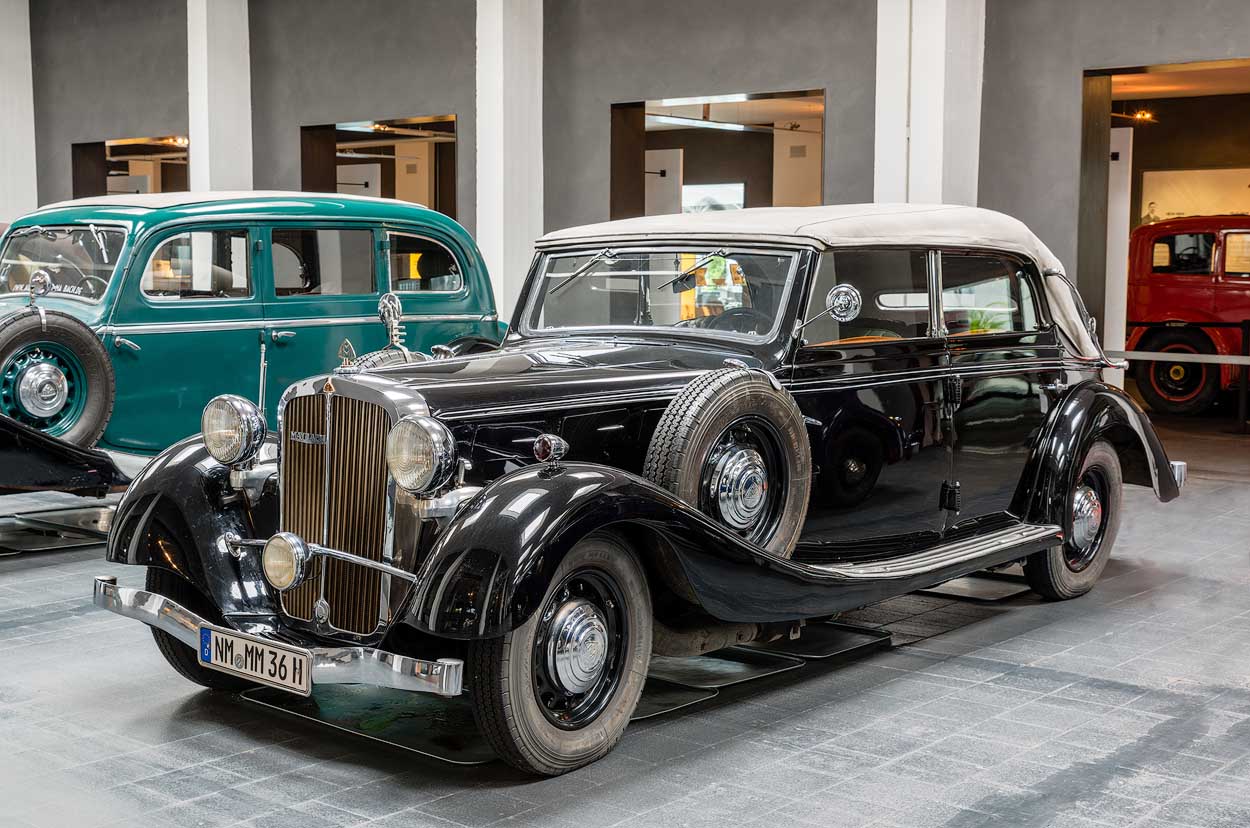 Maybach SW 38 Sport-Cabriolet, 1937, Coachbuilder Spohn, Ravensburg: Maybach Car Museum | Museum für historische Maybach-Fahrzeuge, Neumarkt, Germany [2018]