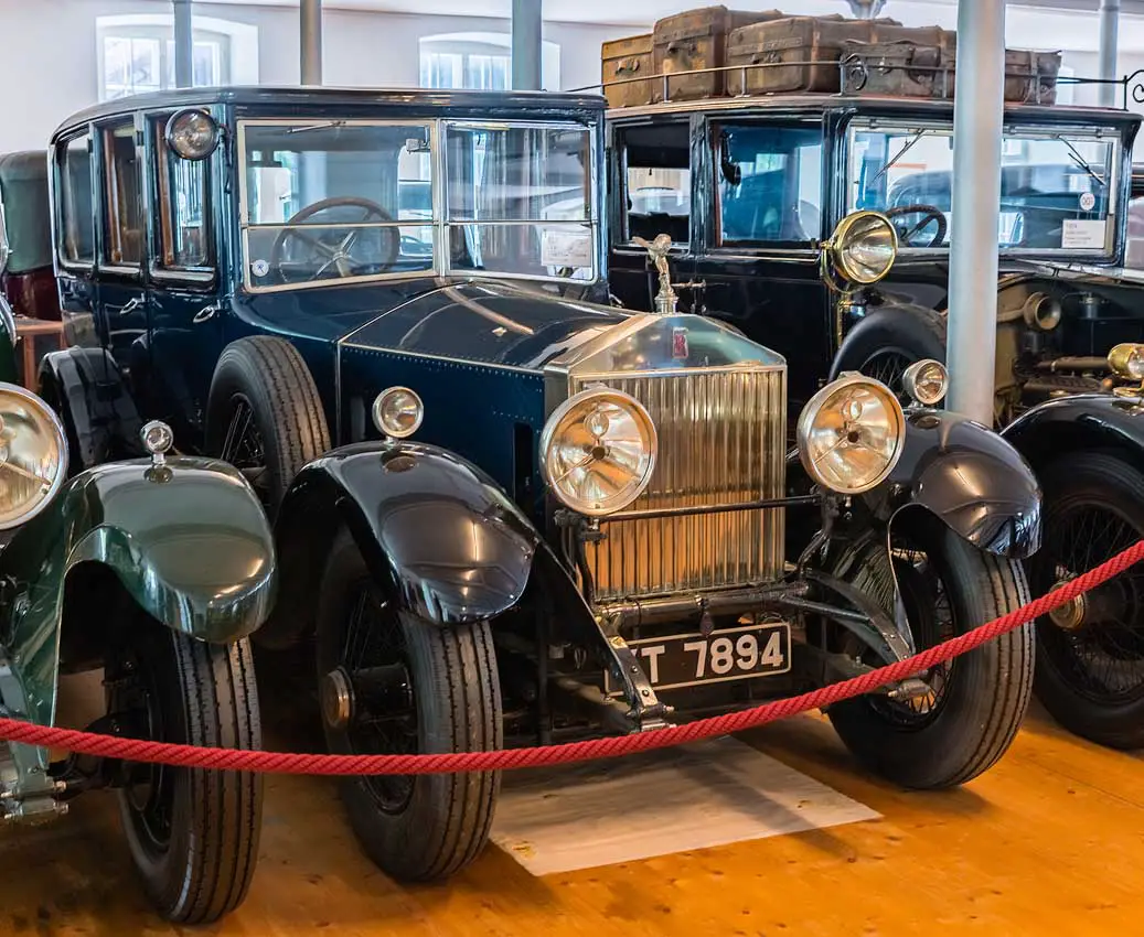 Rolls-Royce New Phantom, Enclosed Driver Limousine, 1927, Coachbuilder Windover Ltd, UK: Rolls-Royce Automobilmuseum Vonier, Dornbirn, Austria | Österreich [2018]
