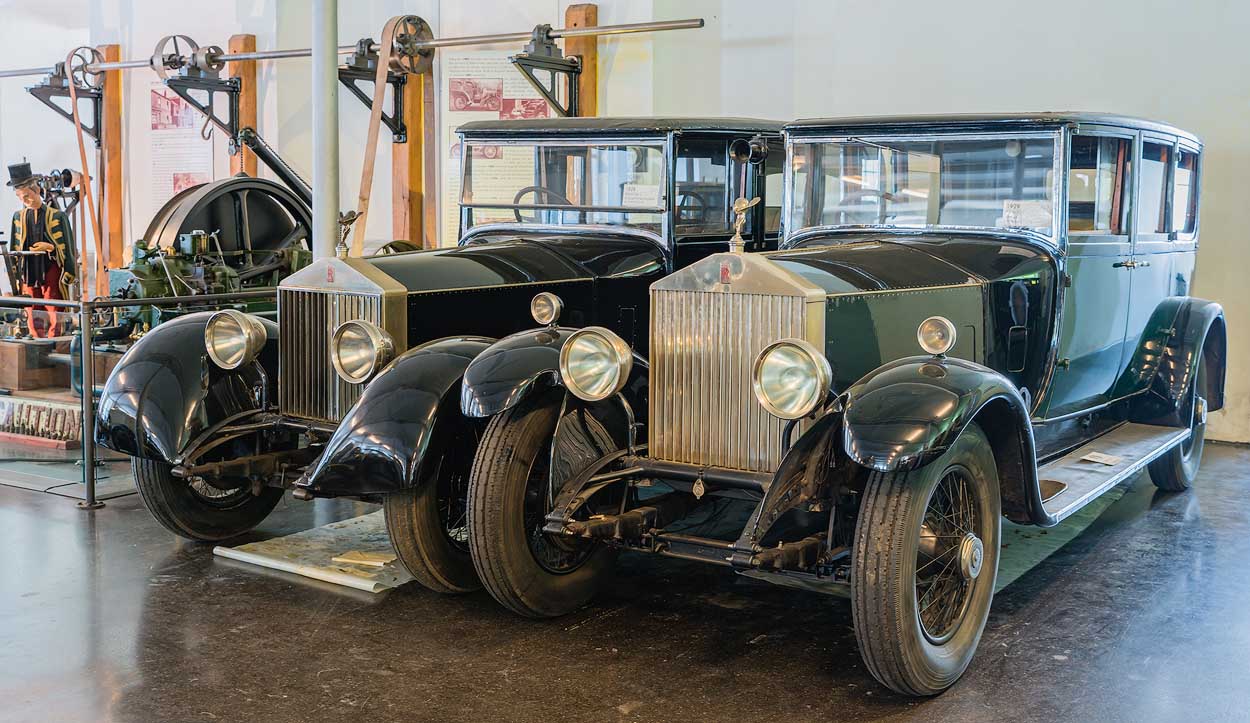 Rolls-Royce Phantom I, Enclosed Drive Limousine, 1928 & Limousine, 1929, both  by Hooper & Co, UK: Rolls-Royce Automobilmuseum Vonier, Dornbirn, Austria | Österreich [2018]