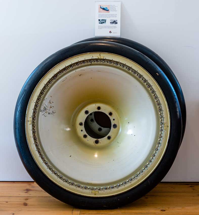 Wheel for Malcolm Campbell's Bluebird Proteus CN7, made by Rolls-Royce: Rolls-Royce Museum "the World's Finest", Dornbirn, Austria | Österreich [2018]