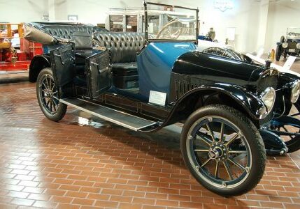 1915 Hudson Six-40, black with blue details. Automotive, Aviation, Motorbike Museums